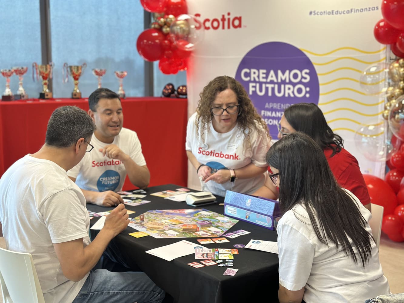 programa-creamos-futuro-aprende-finanzas-personales-scotia_portada_5